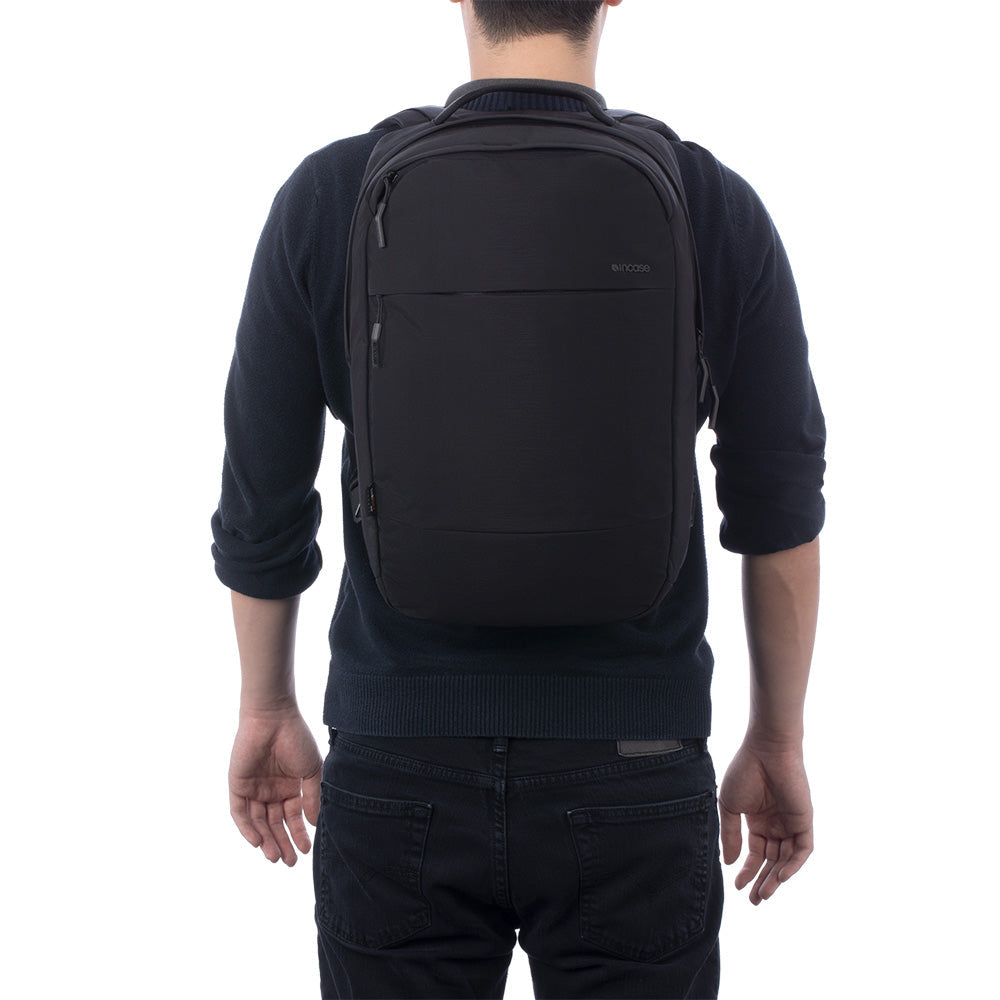 Incase City Compact backpack Casual backpack Black Cordura