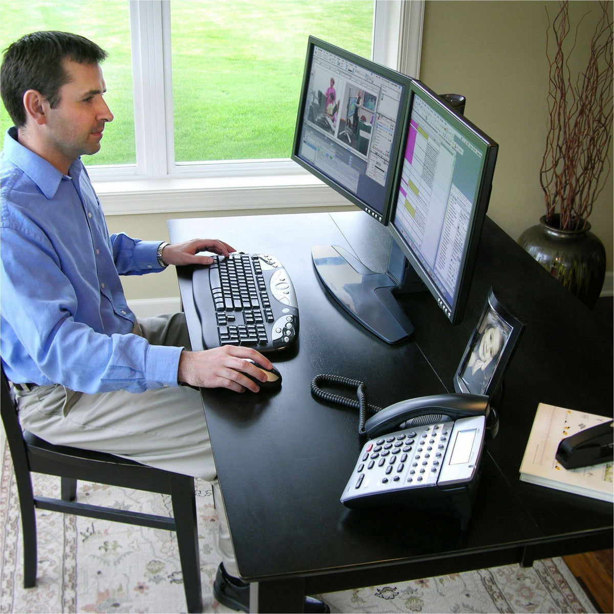 Ergotron Neo-Flex Height Adjustable Monitor Stand - Alternate view 6