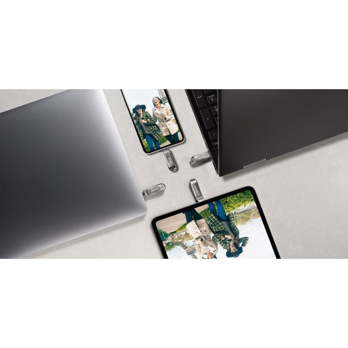 SanDisk Ultra Dual Drive Luxe 64 GB USB 3.1 (Gen 1) Type A, USB 3.1 (Gen 1) Type C Flash Drive - Silver