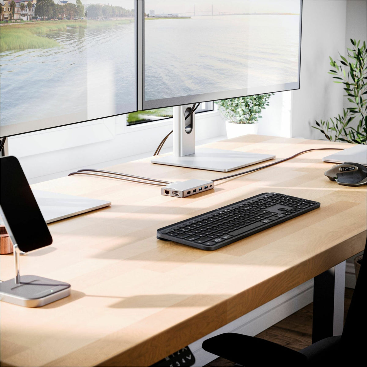 Alogic MV2 USB Type A, USB Type C Docking Station for Notebook - Memory Card Reader - SD - 100 W - Black - Alternate view 11
