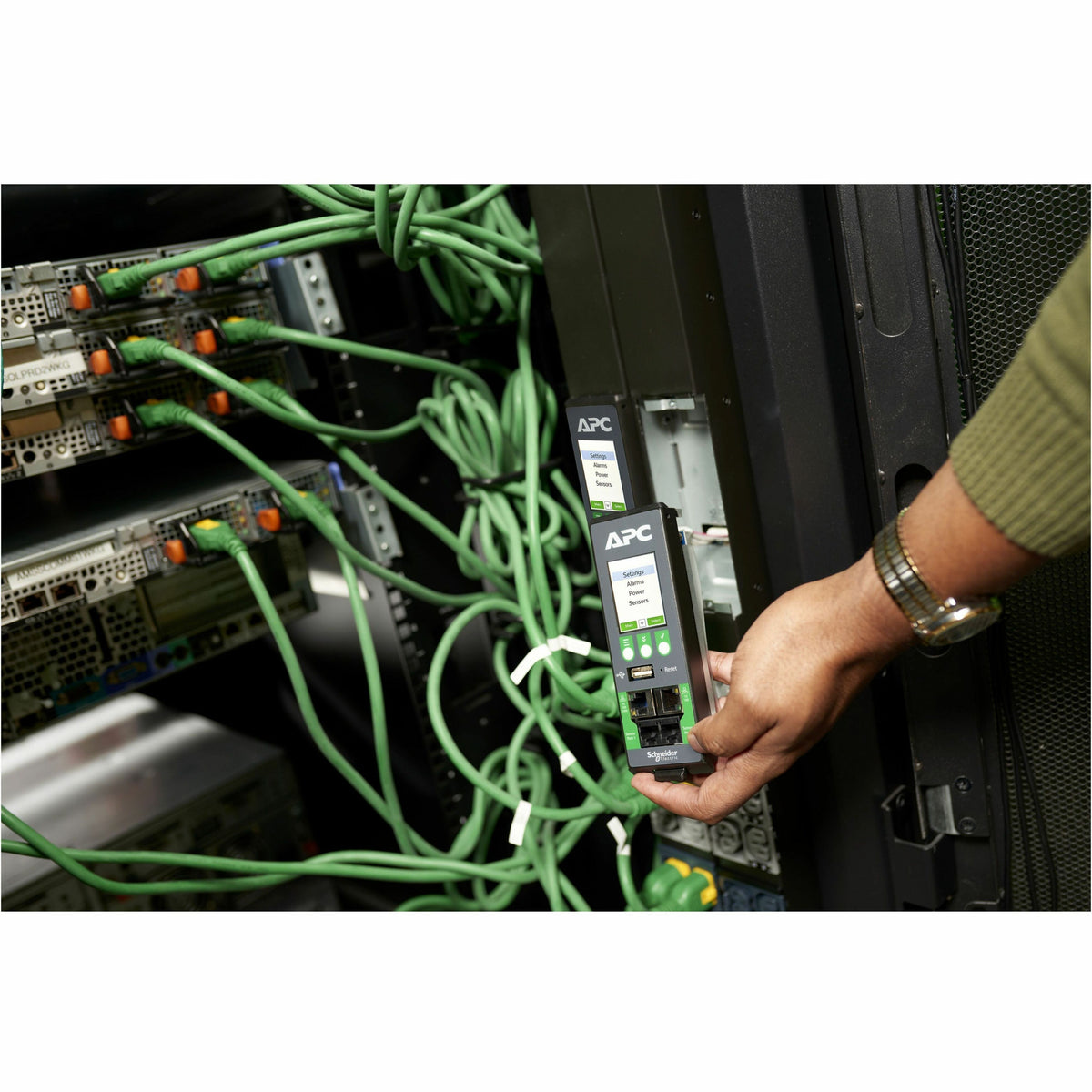 APC NetShelter PDU - Alternate view 7