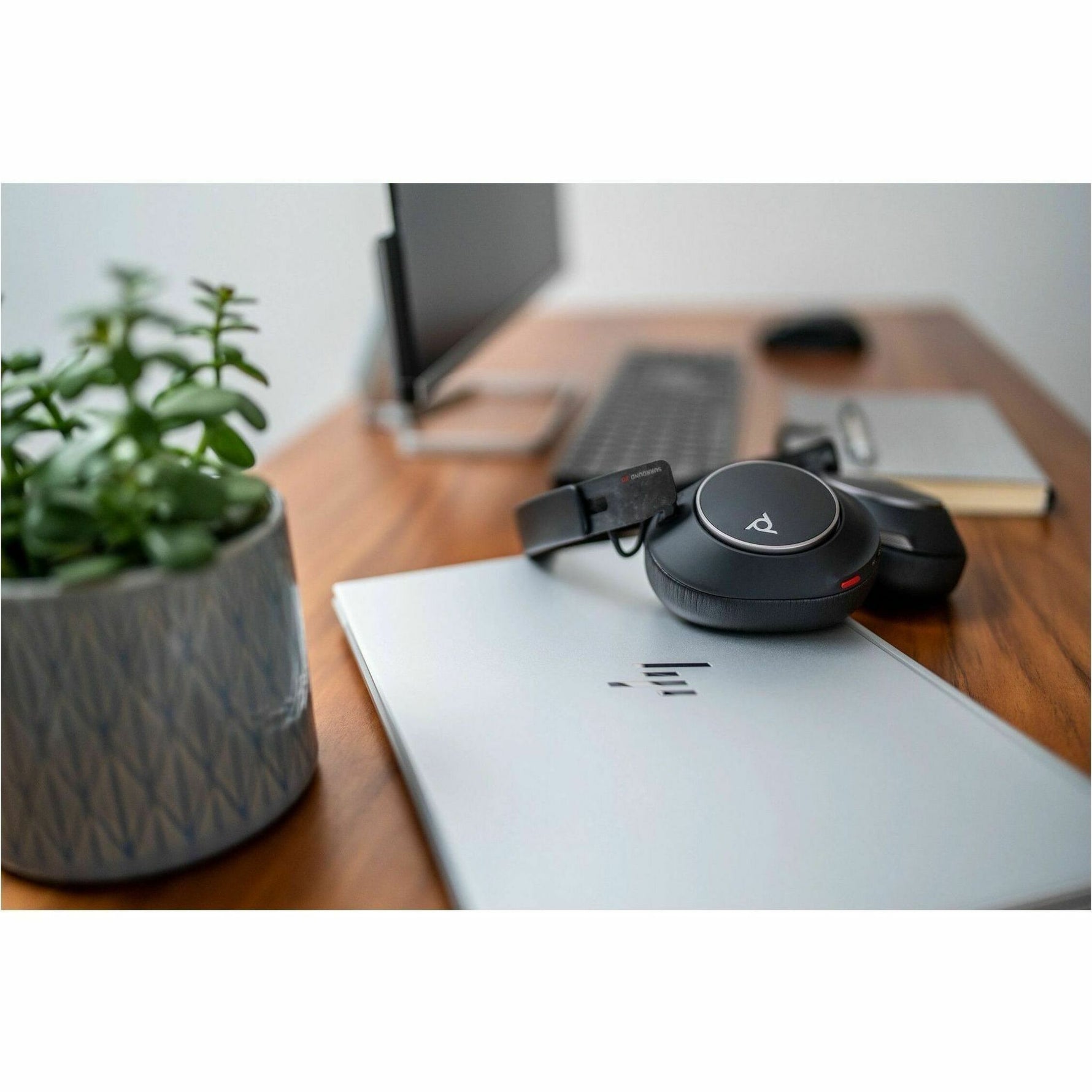 Poly Voyager Surround 80 UC Wired/Wireless Over-the-ear, Over-the-head, On-ear Stereo Headset - Black - Alternate view 18