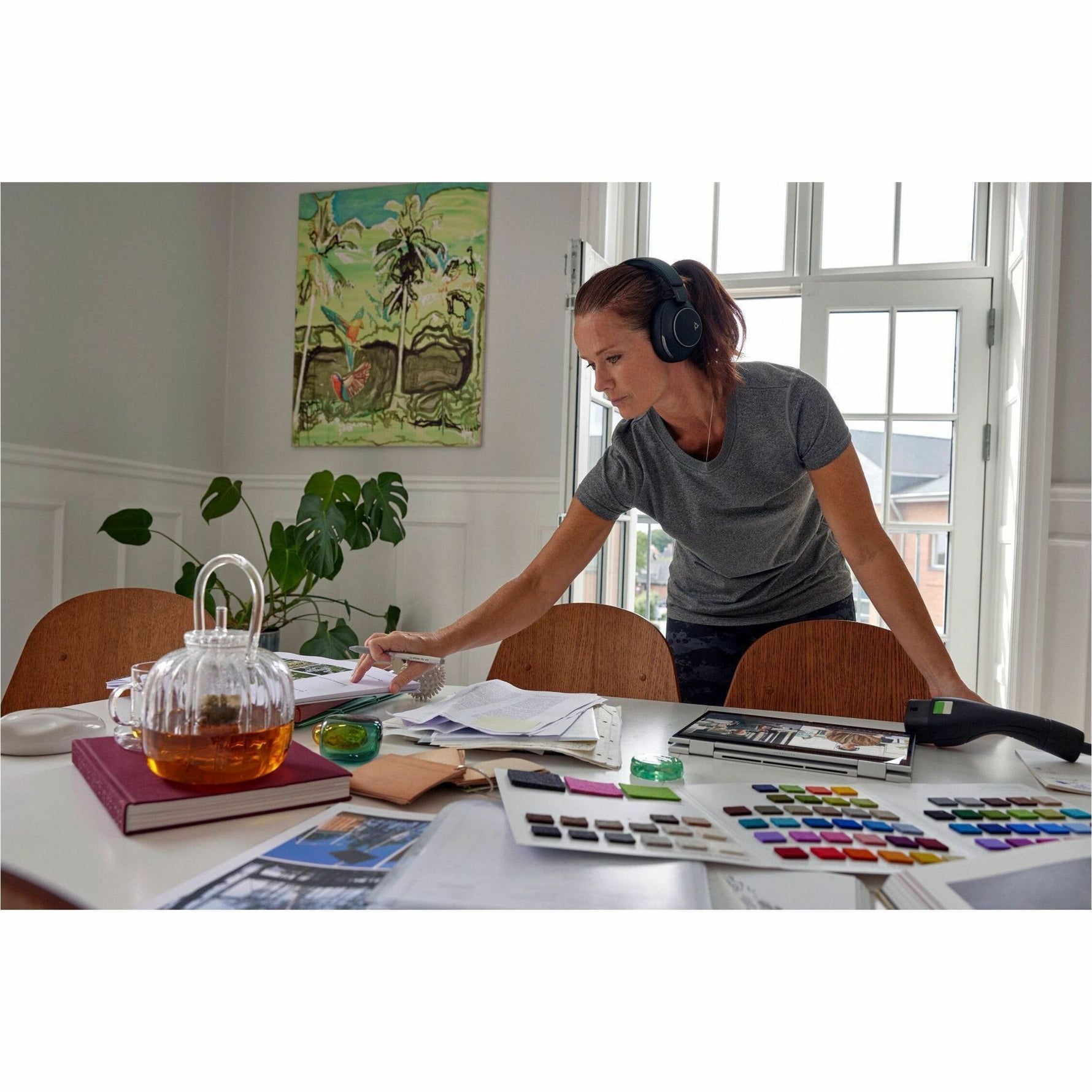Poly Voyager Surround 80 UC Wired/Wireless Over-the-ear, Over-the-head, On-ear Stereo Headset - Black - Alternate view 16