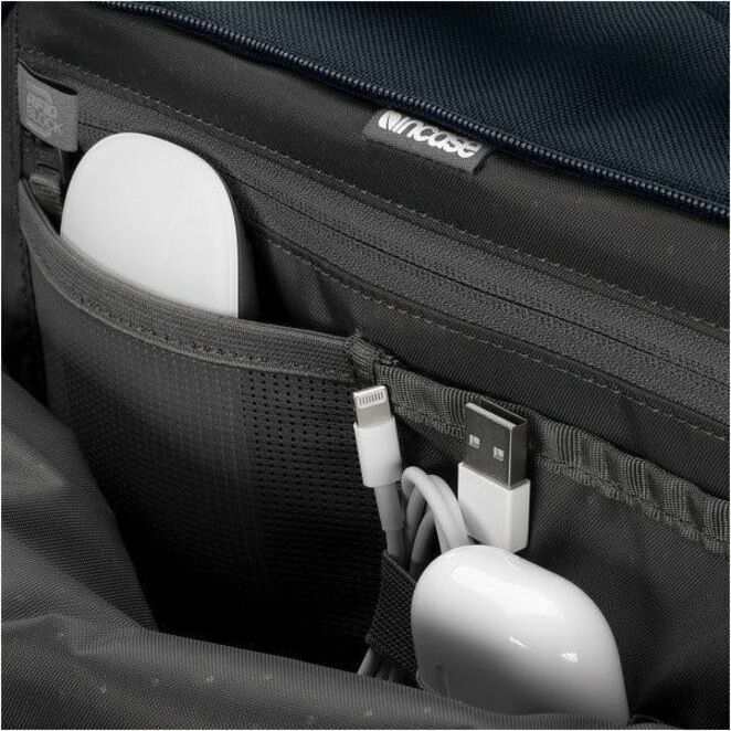 Incase INCO100682-NVY - ARC Travel Pack - Navy