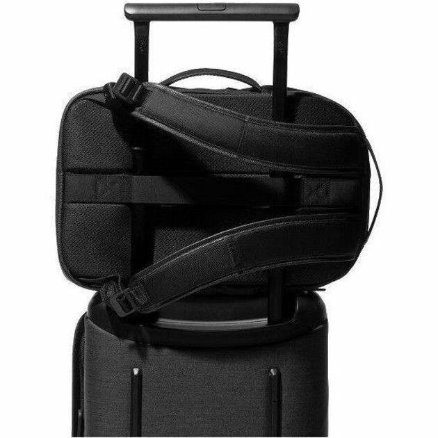 Incase Carrying Case (Backpack) for 40.6 cm (16') Apple MacBook Pro - Black - Alternate view 9