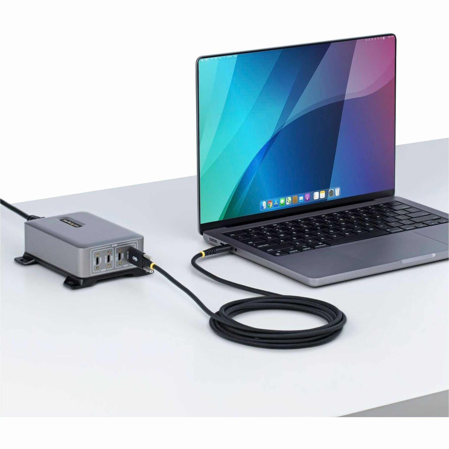StarTech.com 10ft (3m) USB-C Charging Cable, Side Screw Locking, 240W (5A) PD EPR, Silicone Jacket w/Braid, Rugged USB 2.0 Cord, USB-IF - Alternate view 6