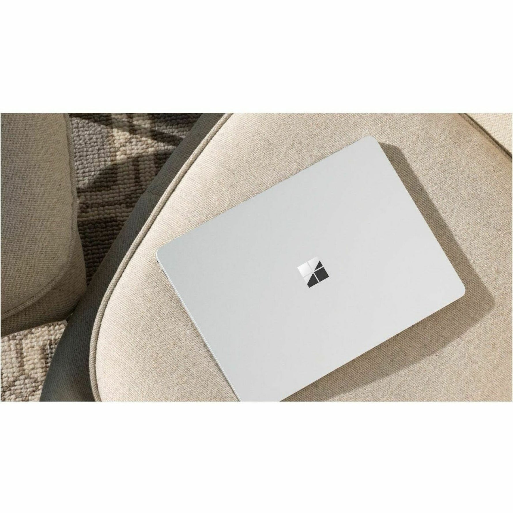 Microsoft Surface Laptop 7 15' Touchscreen Copilot+ PC Notebook - 120 Hz - Intel Core Ultra 5 236V - 16 GB - 512 GB SSD - English Keyboard - Platinum