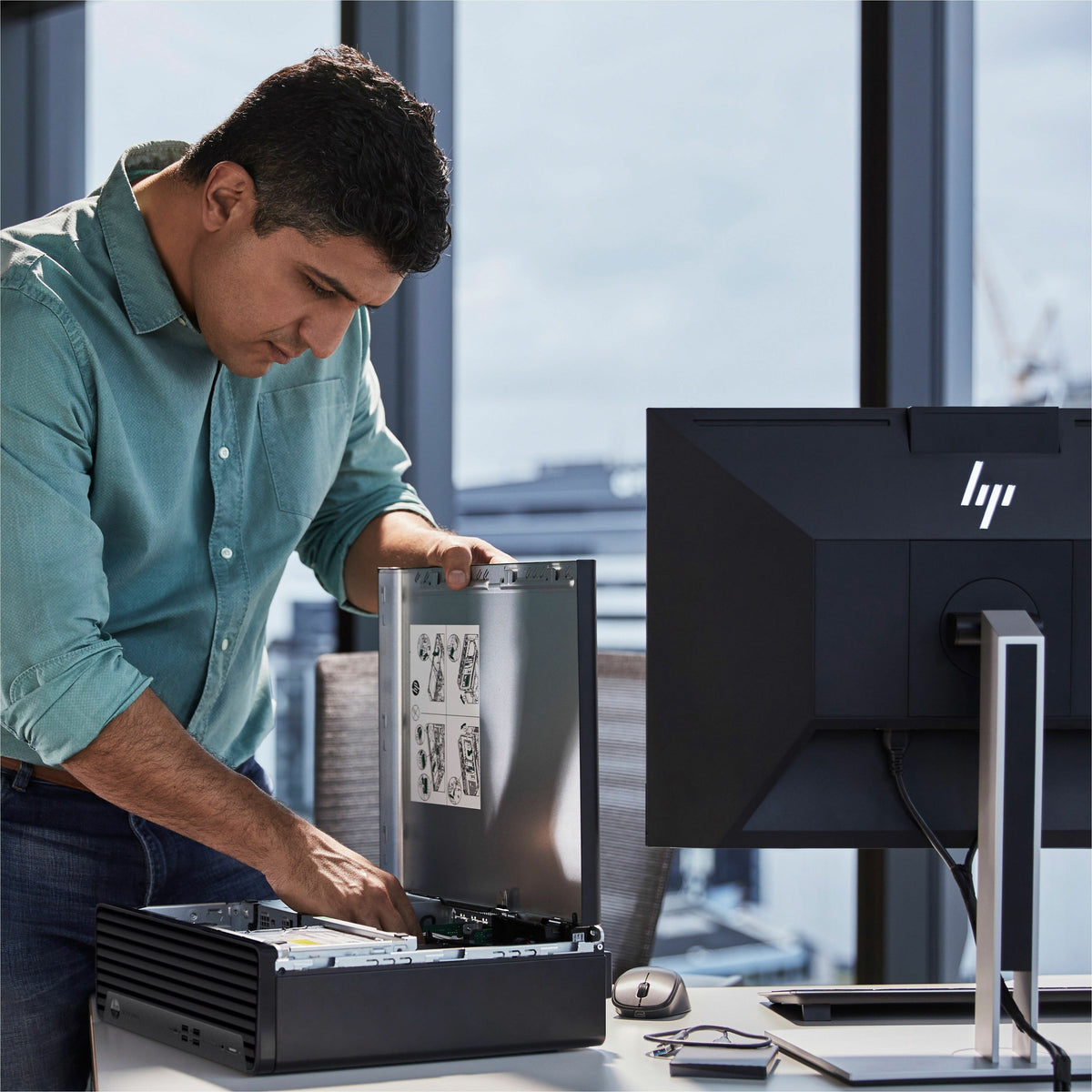 HP Elite 800 G9 Desktop Computer - Intel Core i5 14th Gen i5-14500 - 16 GB - 512 GB SSD - Small Form Factor