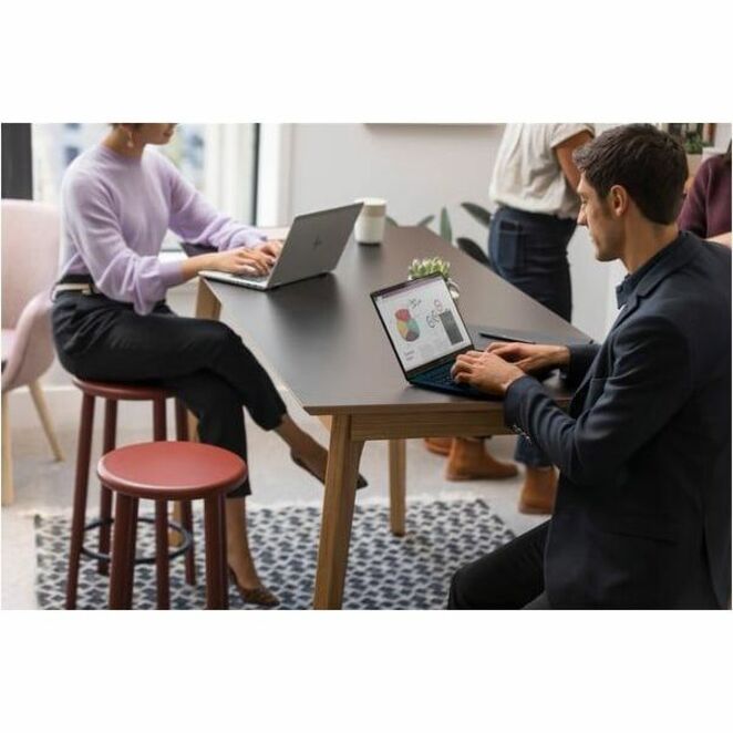 HP EliteBook X G1i 14' Touchscreen Notebook - WUXGA - Intel Core Ultra 7 256V - 16 GB - 512 GB SSD - Glacier Silver