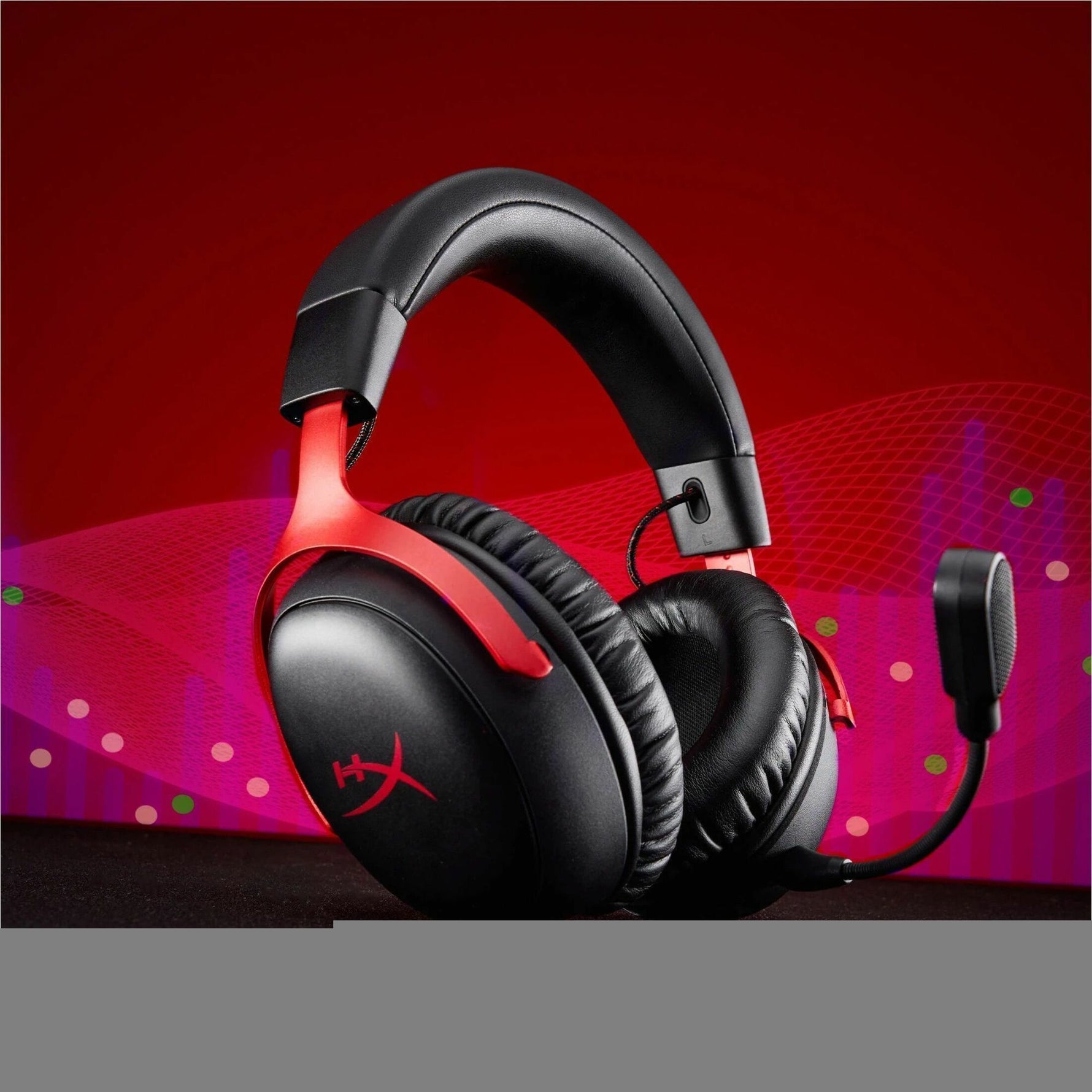 HP HyperX Cloud III S Wireless Over-the-head, Over-the-ear Stereo Gaming Headset - Black, Red - Alternate view 9