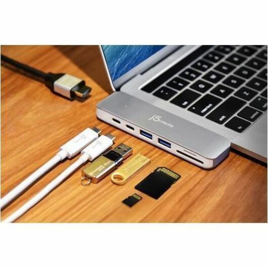 j5create UltraDrive JCD382 Thunderbolt 3 Docking Station for MacBook - Charging Capability - Memory Card Reader - SD - Alternate view 8