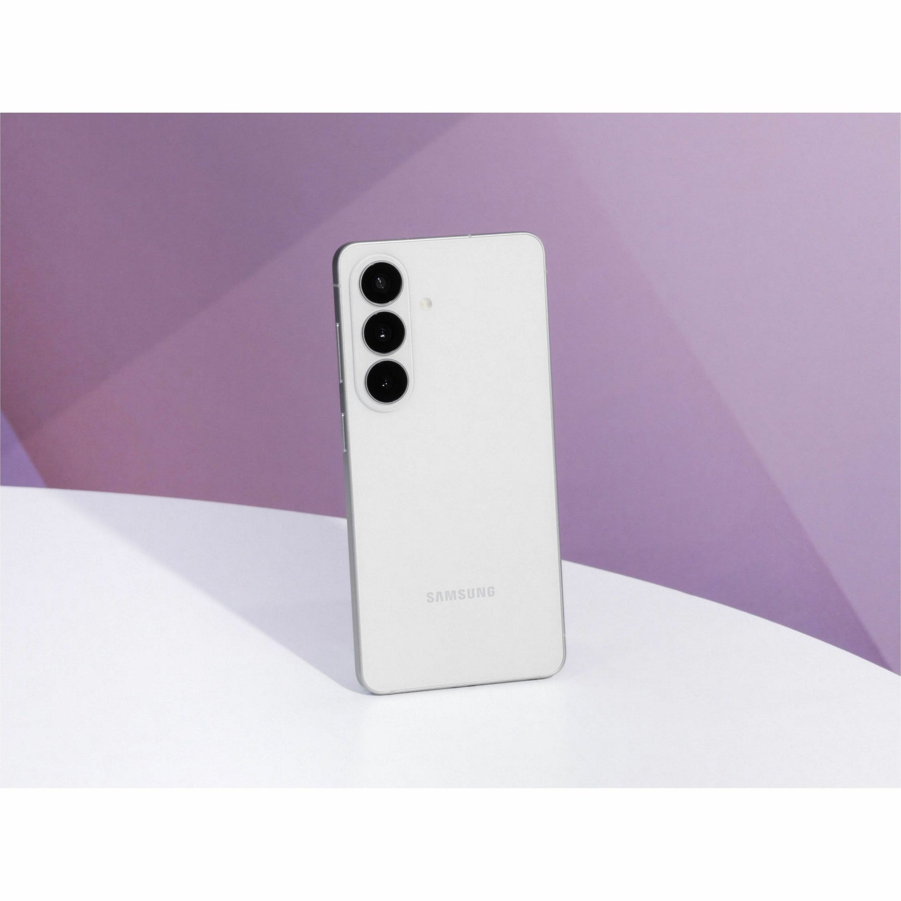 Samsung Galaxy S26+ SM-S947B 512 GB Smartphone - 6.7' Dynamic AMOLED 2X QHD+ 3120 x 1440 - Deca-core (3.80 GHz 3.26 GHz 2.76 GHz - 12 GB RAM - Android 16 - 5G - White
