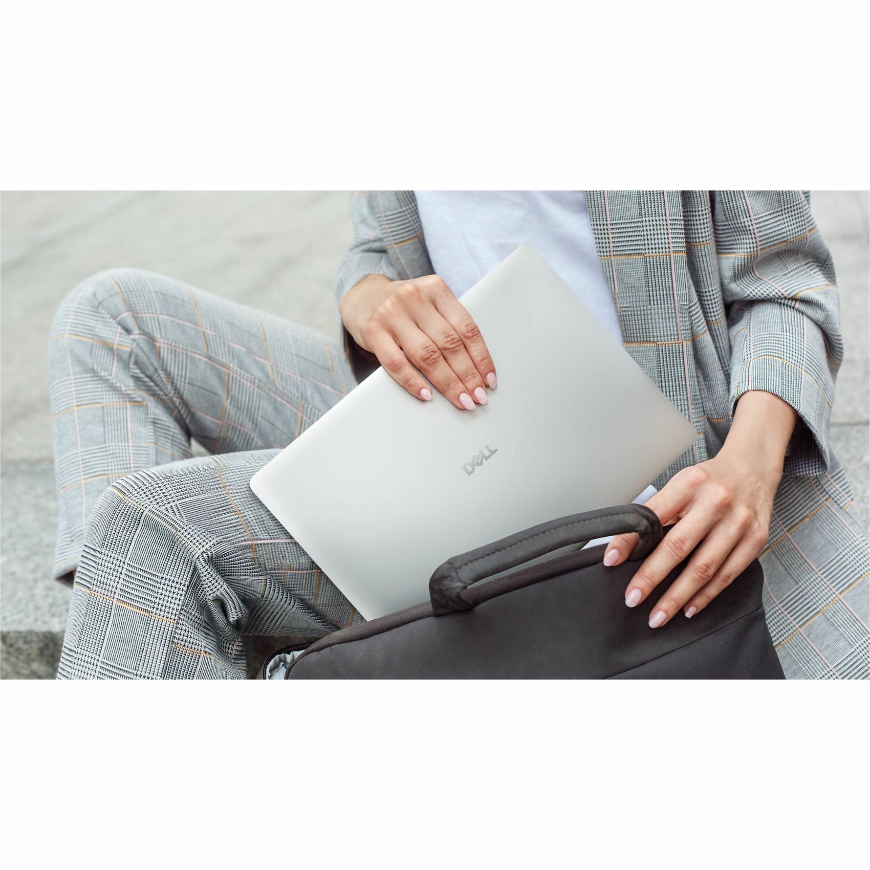 Dell Pro 14 PC14250 14' Notebook - Full HD Plus - 60 Hz - Intel Core Ultra 7 255U - 32 GB - 512 GB SSD - English (US) Keyboard - Platinum Silver, Metallic - Alternate view 11