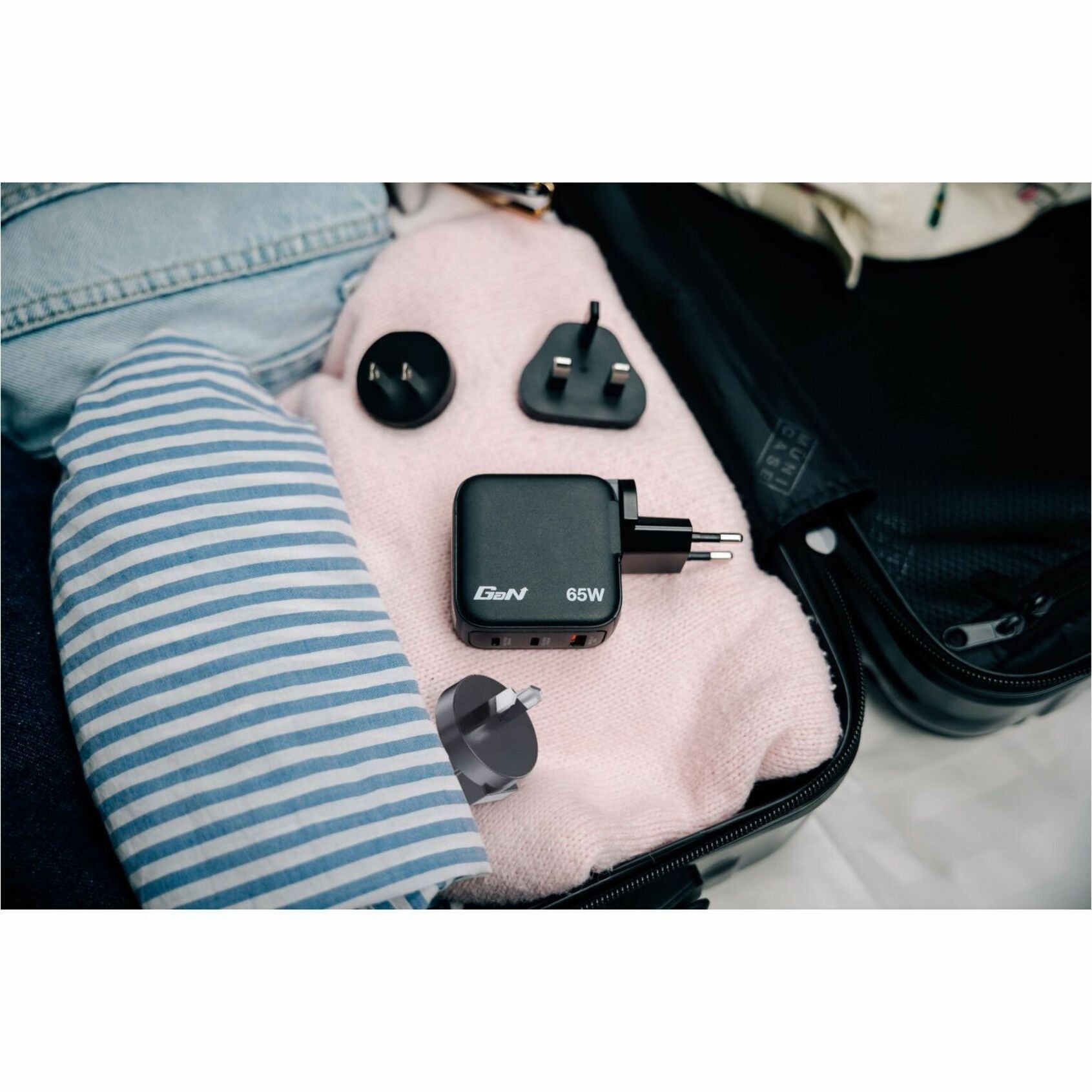Verbatim Mini 65 W AC Adapter - Alternate view 7