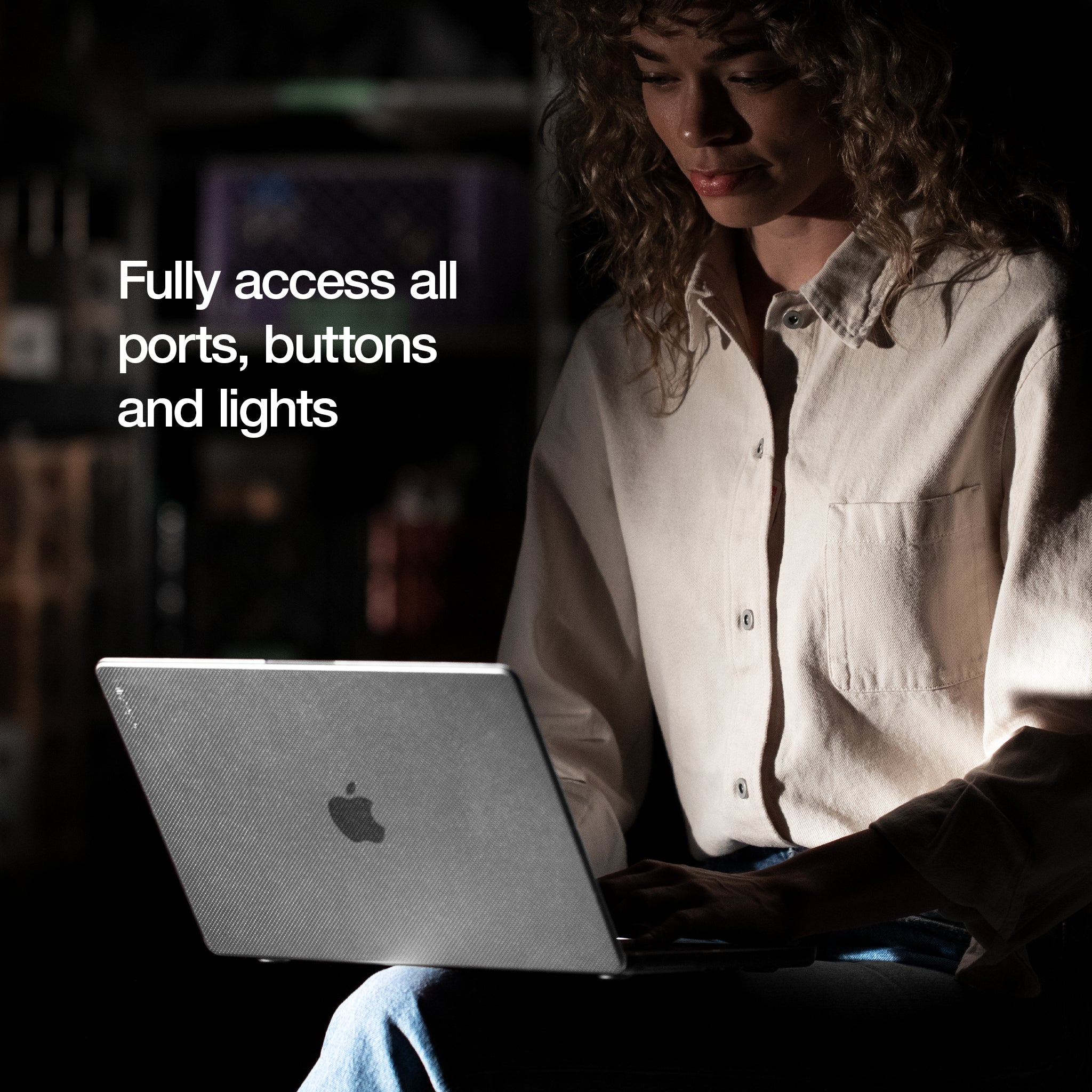 Incase Dots Hardshell Case with Makrolon® for 16-inch MacBook Pro (M1-M4, 2021-2024)