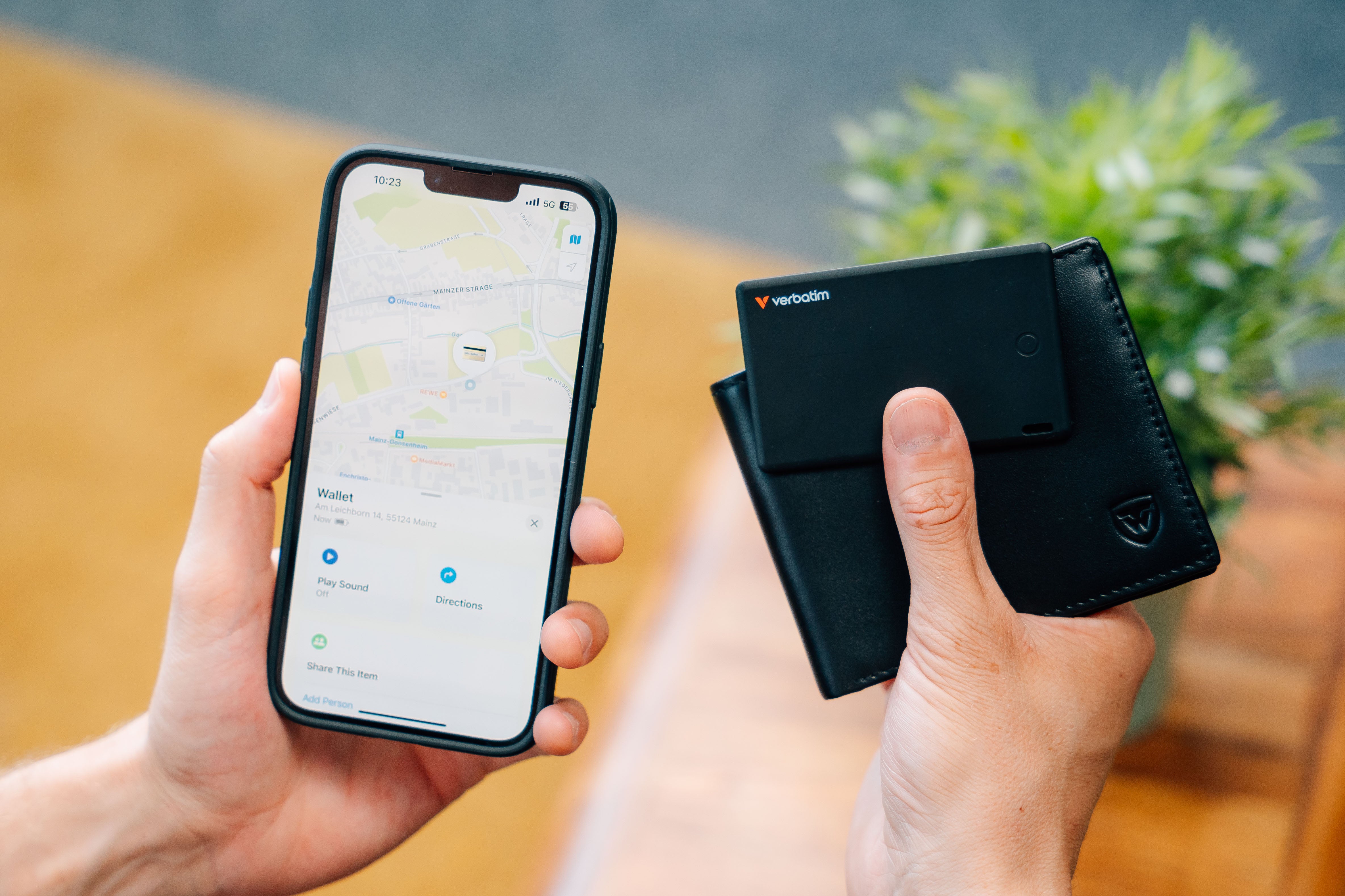 Verbatim My Finder Card Bluetooth Tracker 1 Pack - Black