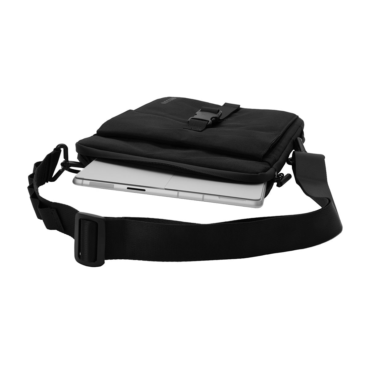 Incase Transfer 33 cm (13") Sleeve case Black