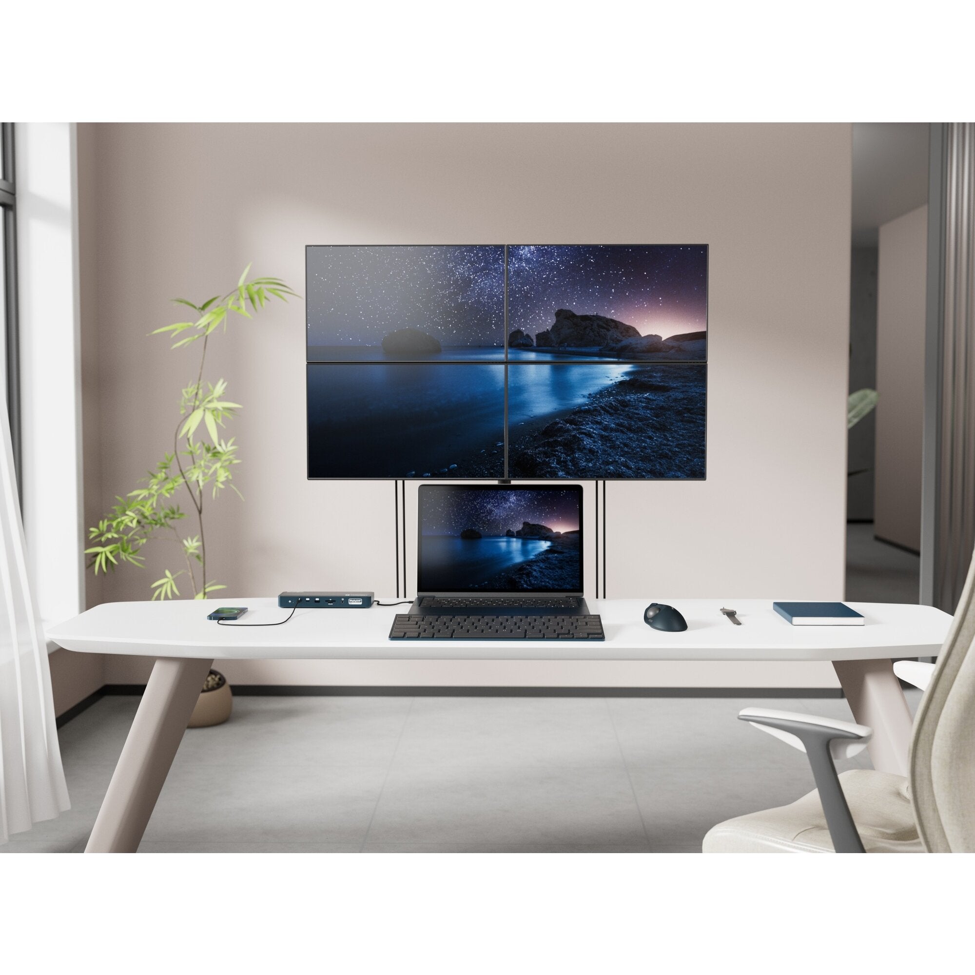 Kensington EQ Thunderbolt 4 Quad 4K 40Gbps Dock with DisplayLink Technology Ã¢â‚¬â€œ Midnight Blue