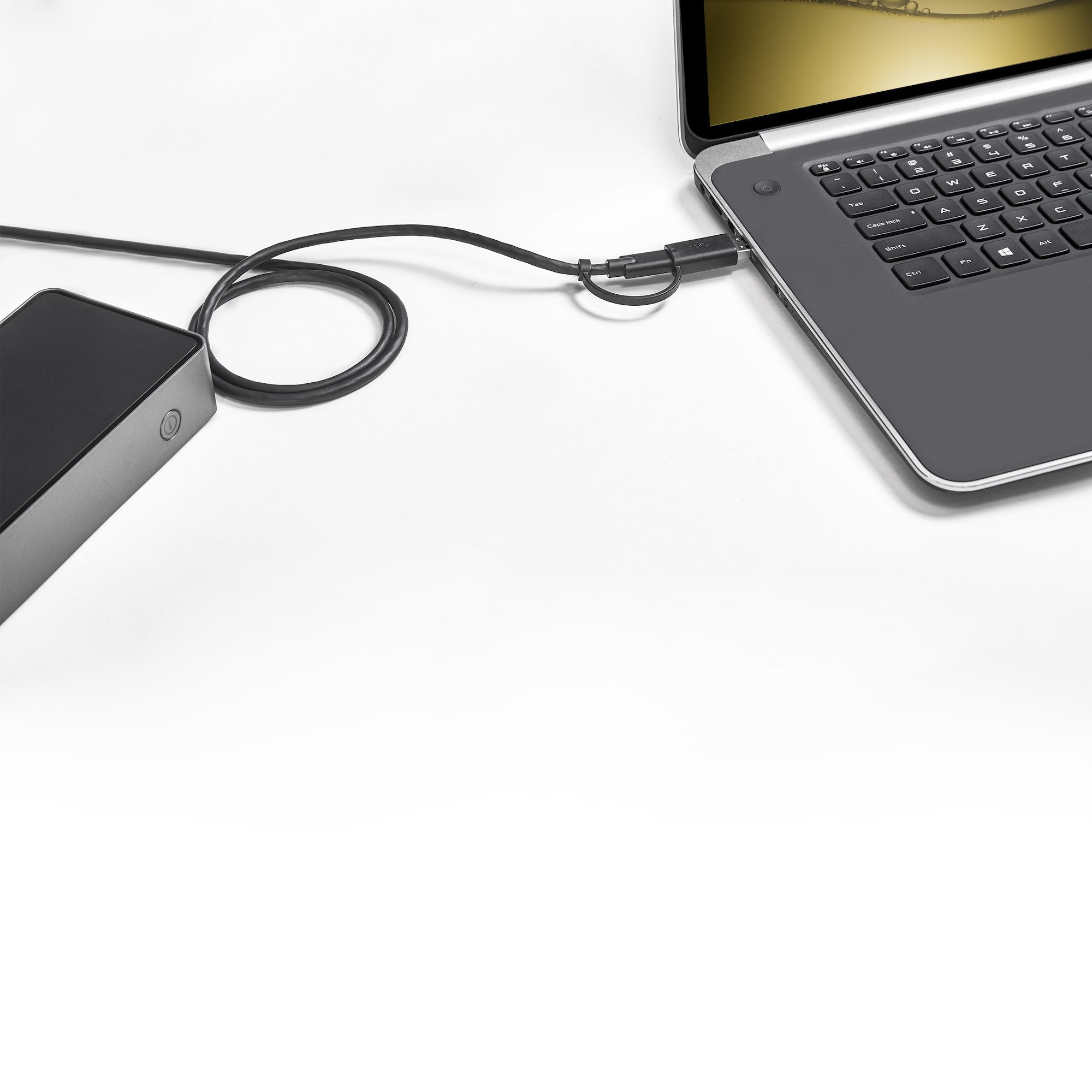 StarTech.com USB-C & USB-A Dock - Hybrid Universal Triple Monitor Laptop Docking Station w/ DisplayPort & HDMI 4K 60Hz - 85W Power Delivery, 6x USB Hub, GbE, Audio - USB 3.1 Gen 2 10Gbps