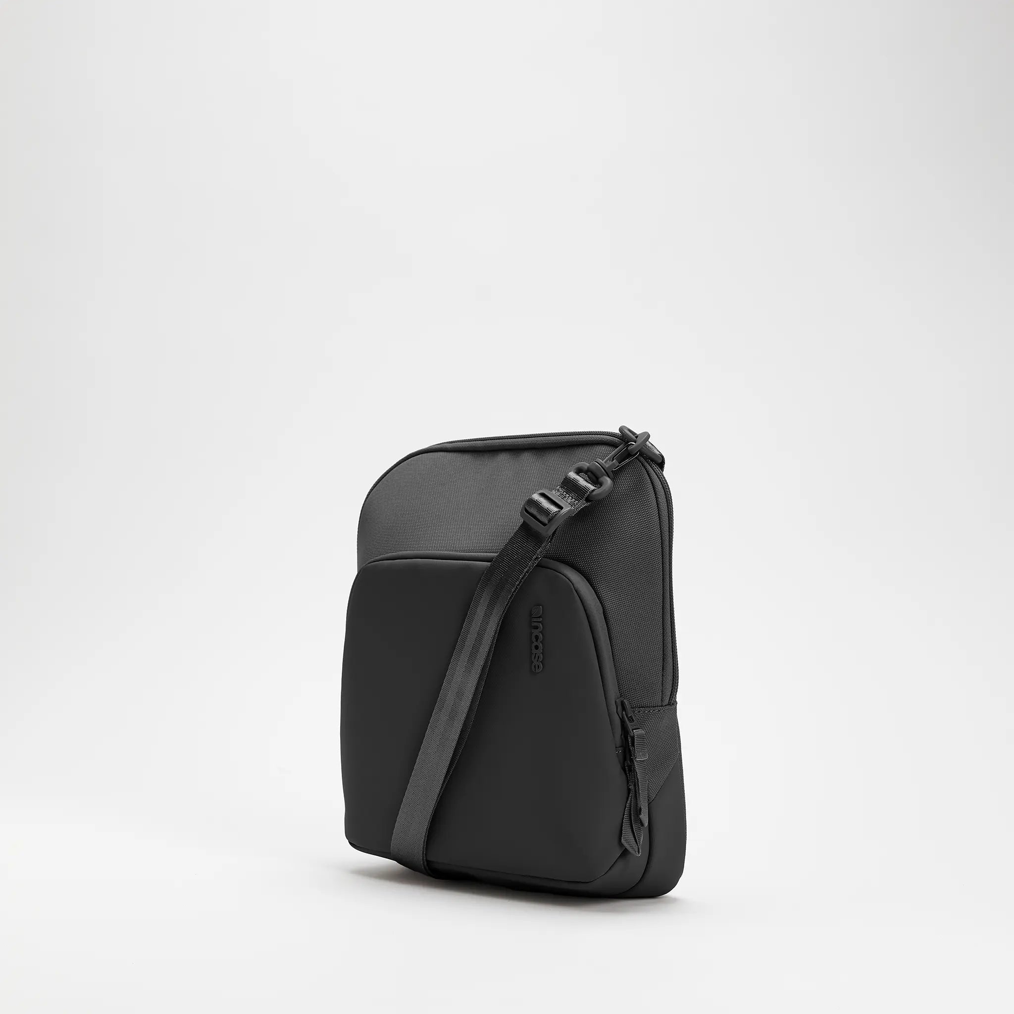 Incase INCO400719-BLK handbag/shoulder bag Recycled polyester Black Boy/Girl Cross body bag