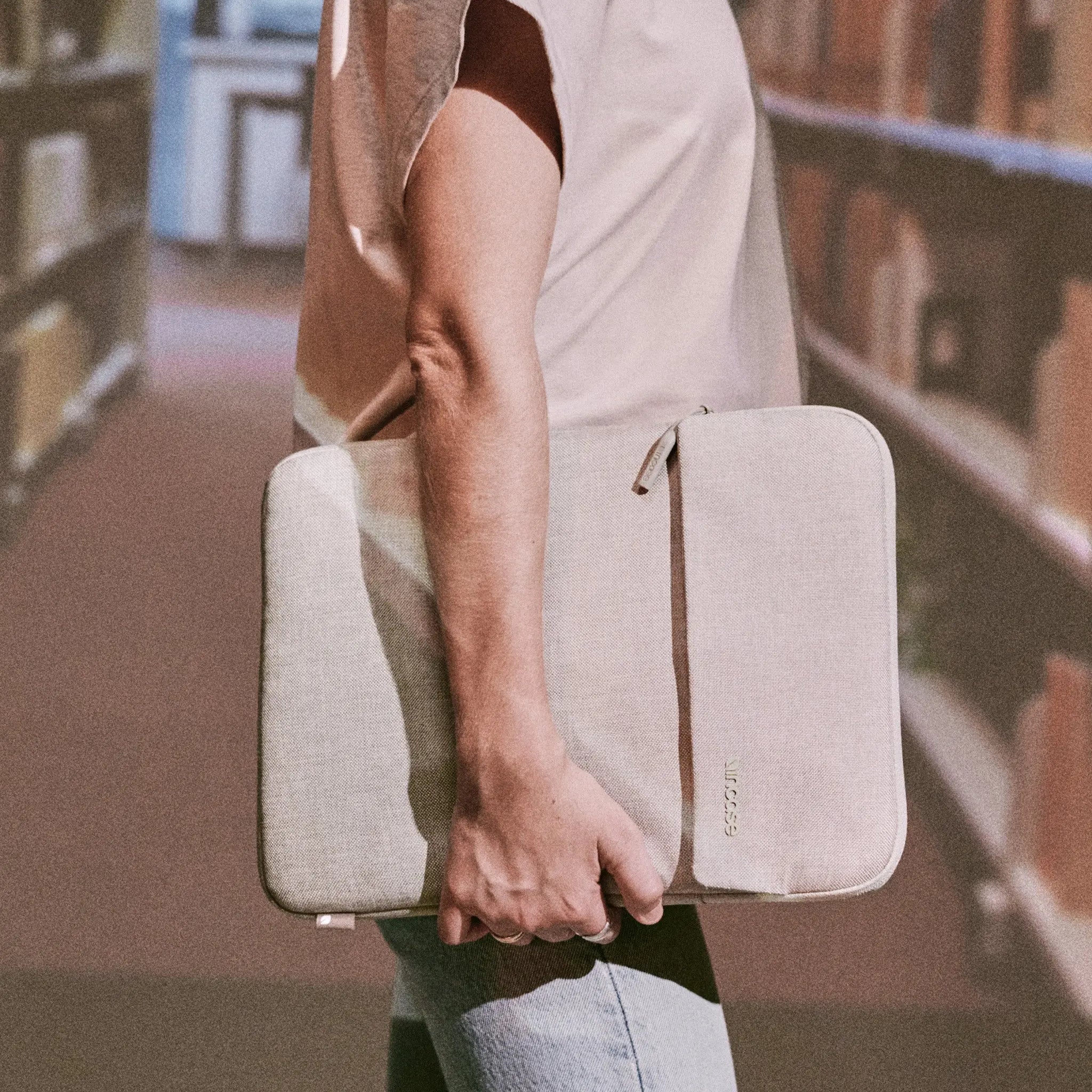 Incase Crosstown Sleeve with Woolenex for 16-inch Laptop