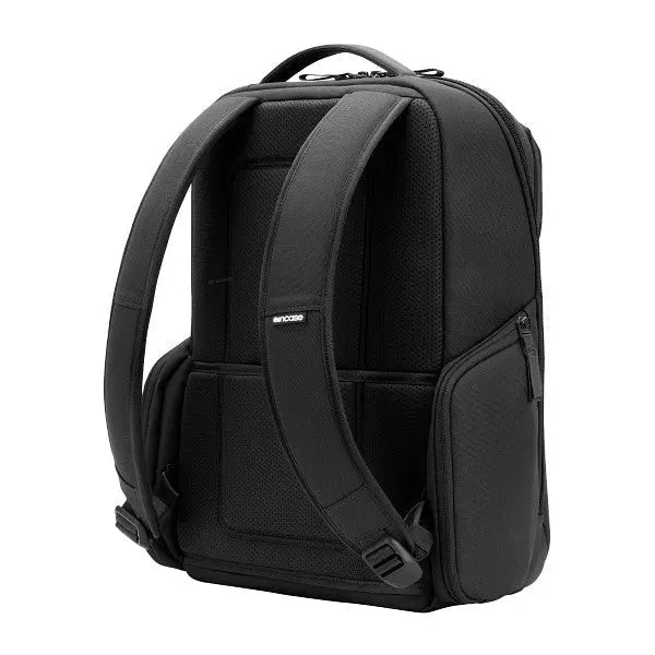 Incase A.R.C. Daypack With ReSpun 100% Recycled Polyester 24L Black