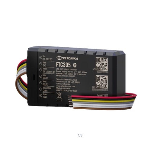 Teltonika Compact 4G LTE Cat 1 e-mobility tracker with CAN data reading and flexible installation options