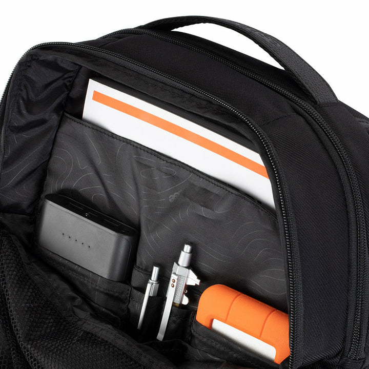 Incase INBP100622-BLK laptop case 40.6 cm (16") Backpack Black