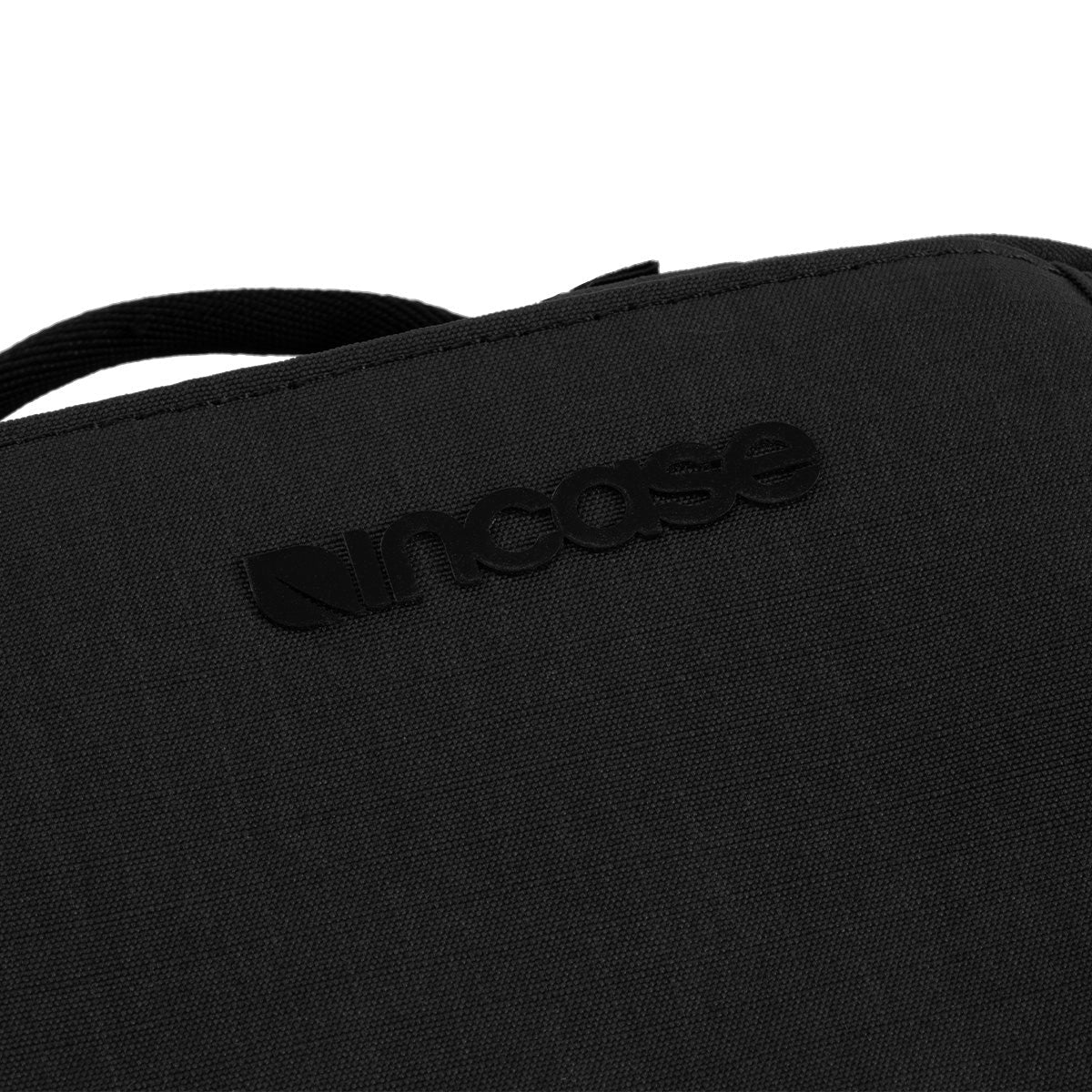 Incase Transfer 33 cm (13") Sleeve case Black