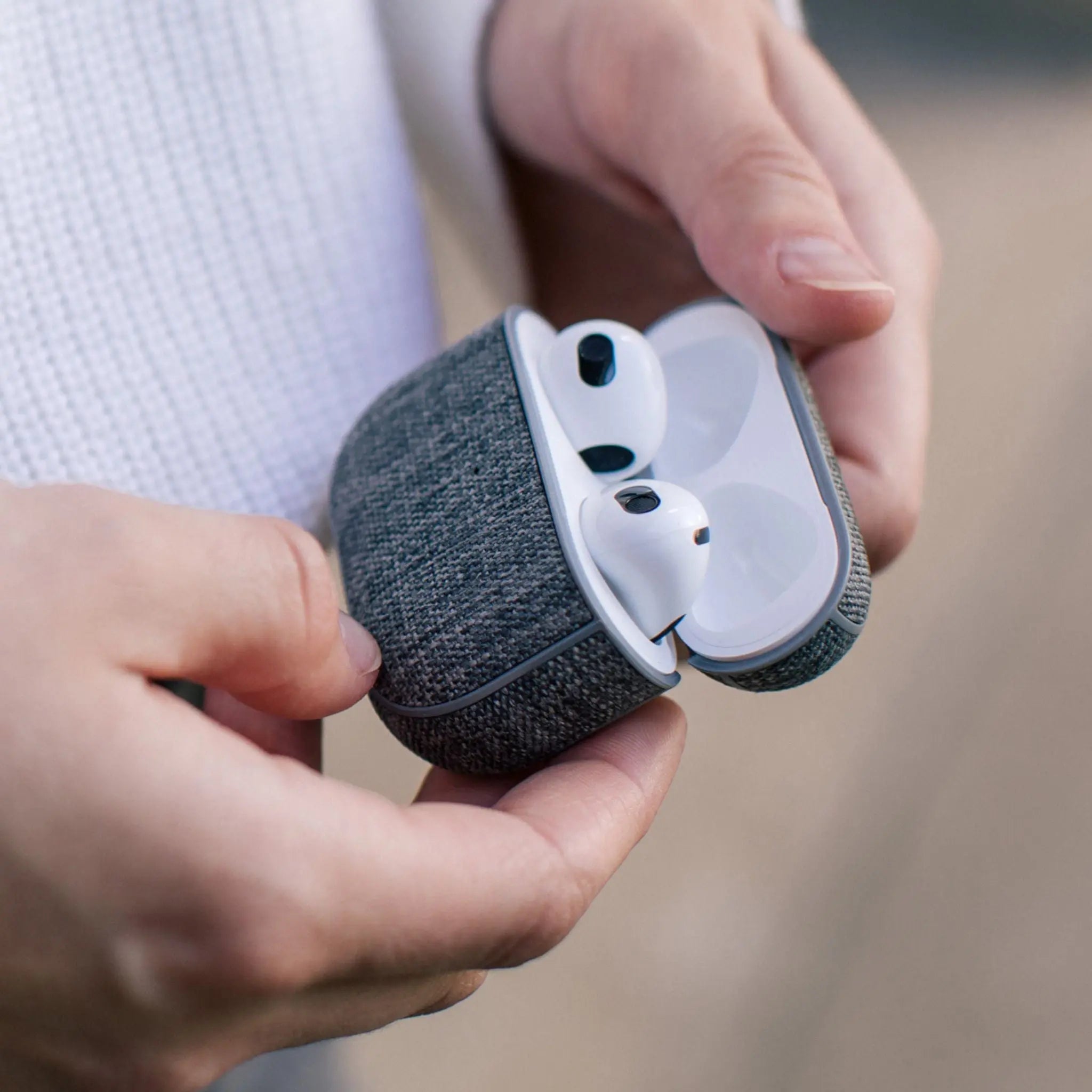 Incase Woolenex Case for AirPods 3rd generation - Asphalt