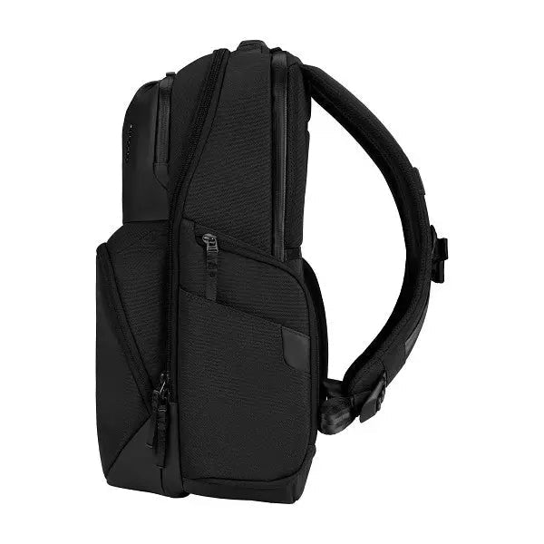 Incase A.R.C. Commuter backpack City backpack Black Recycled polyester