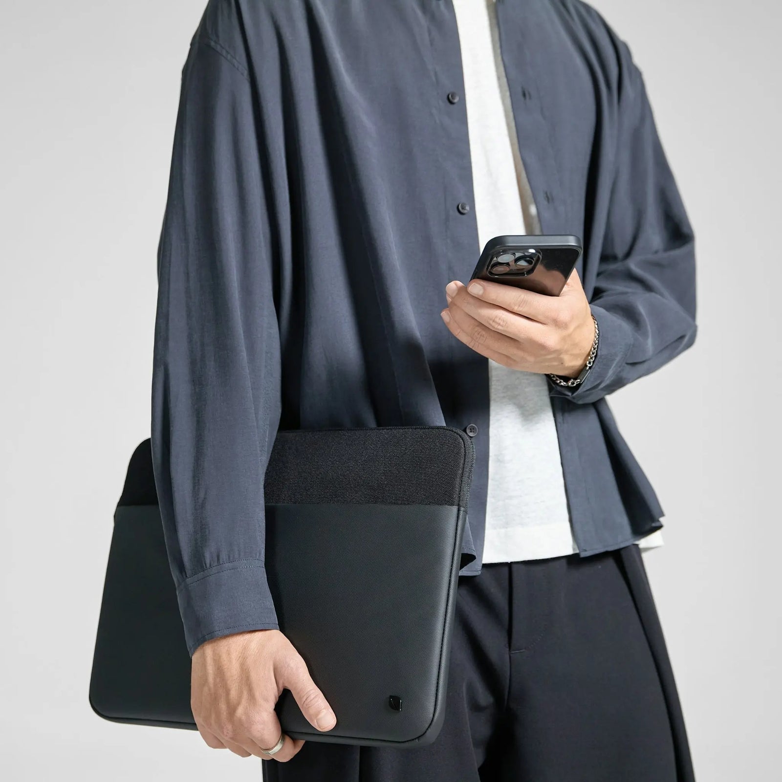 Incase A.R.C. Sleeve With ReSpun 100% Recycled Polyester for 14-inch Laptop (M1-M4, 2021-2024)