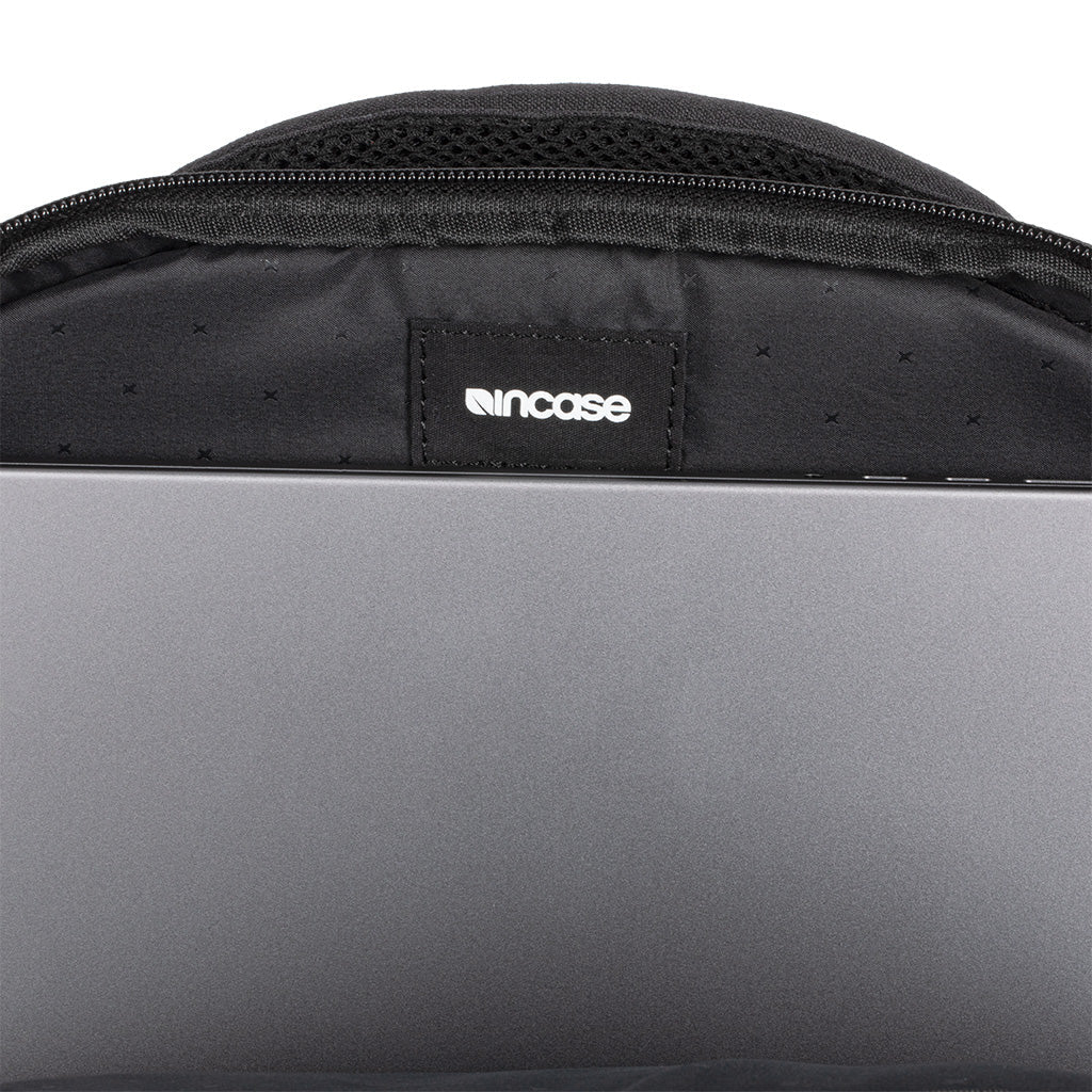 Incase Facet Backpack 20L - Black