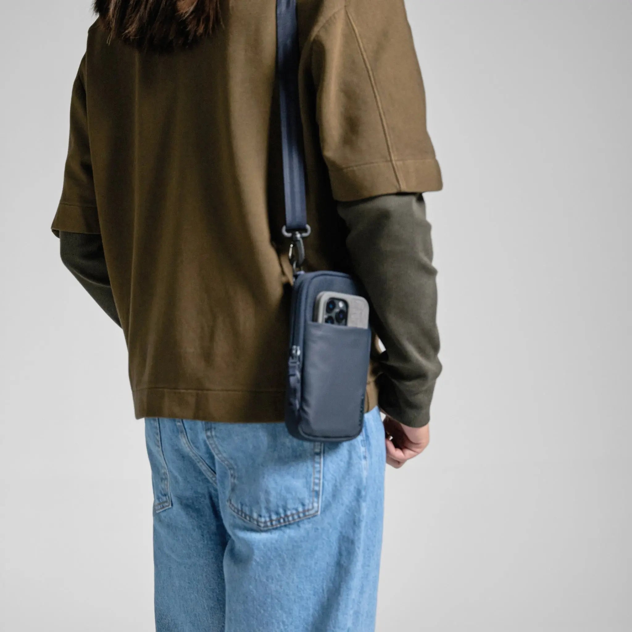 Incase Designed by Microsoft Handbags & Shoulder Bags Recycled polyester Navy Boy Cross body bag