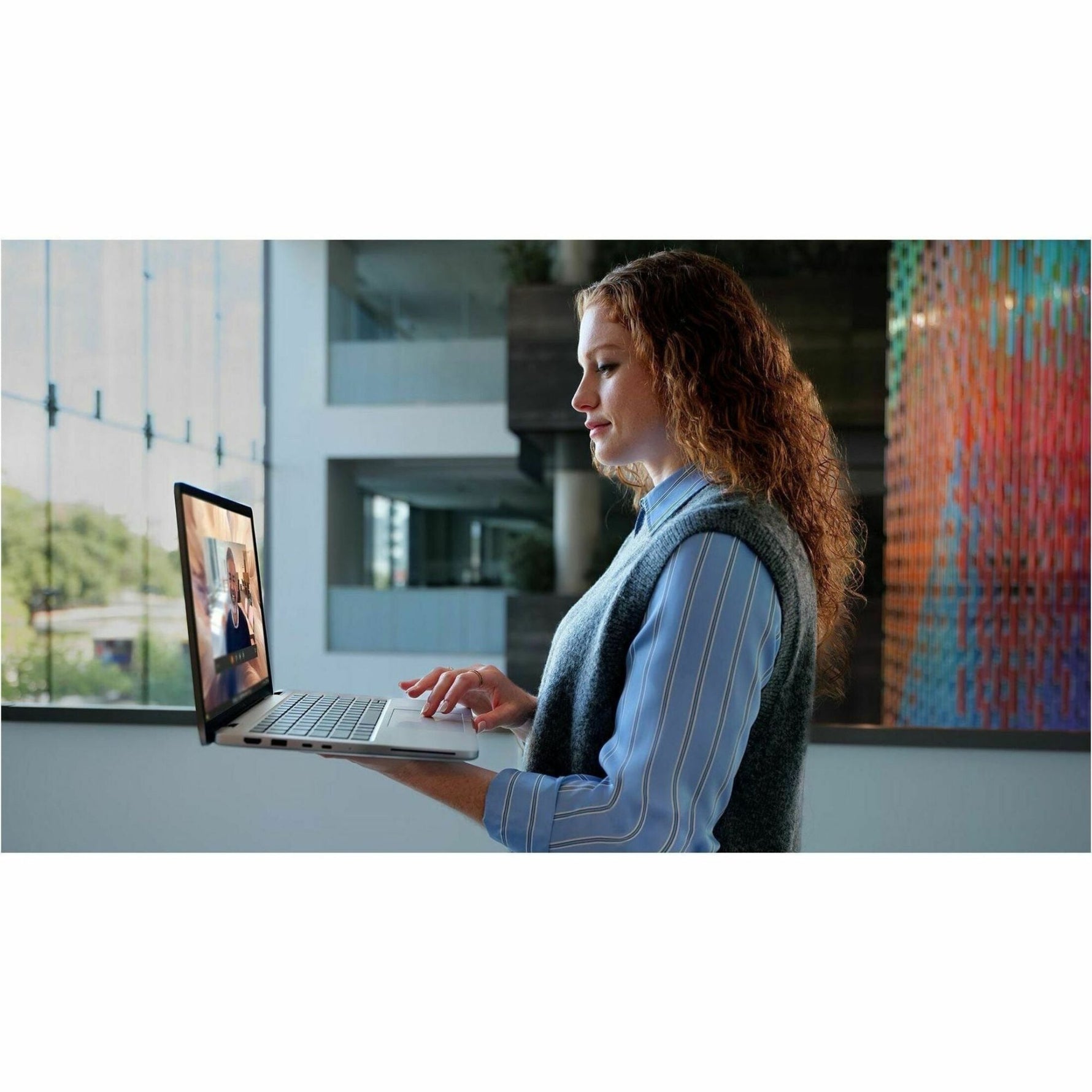 Dell Pro 13 Plus PB13250 13.3' Clamshell Copilot+ PC Notebook - Full HD Plus - 60 Hz - Intel Core Ultra 5 236V - vPro Technology - 16 GB - 512 GB SSD - Soundz Store AUSTRALIA