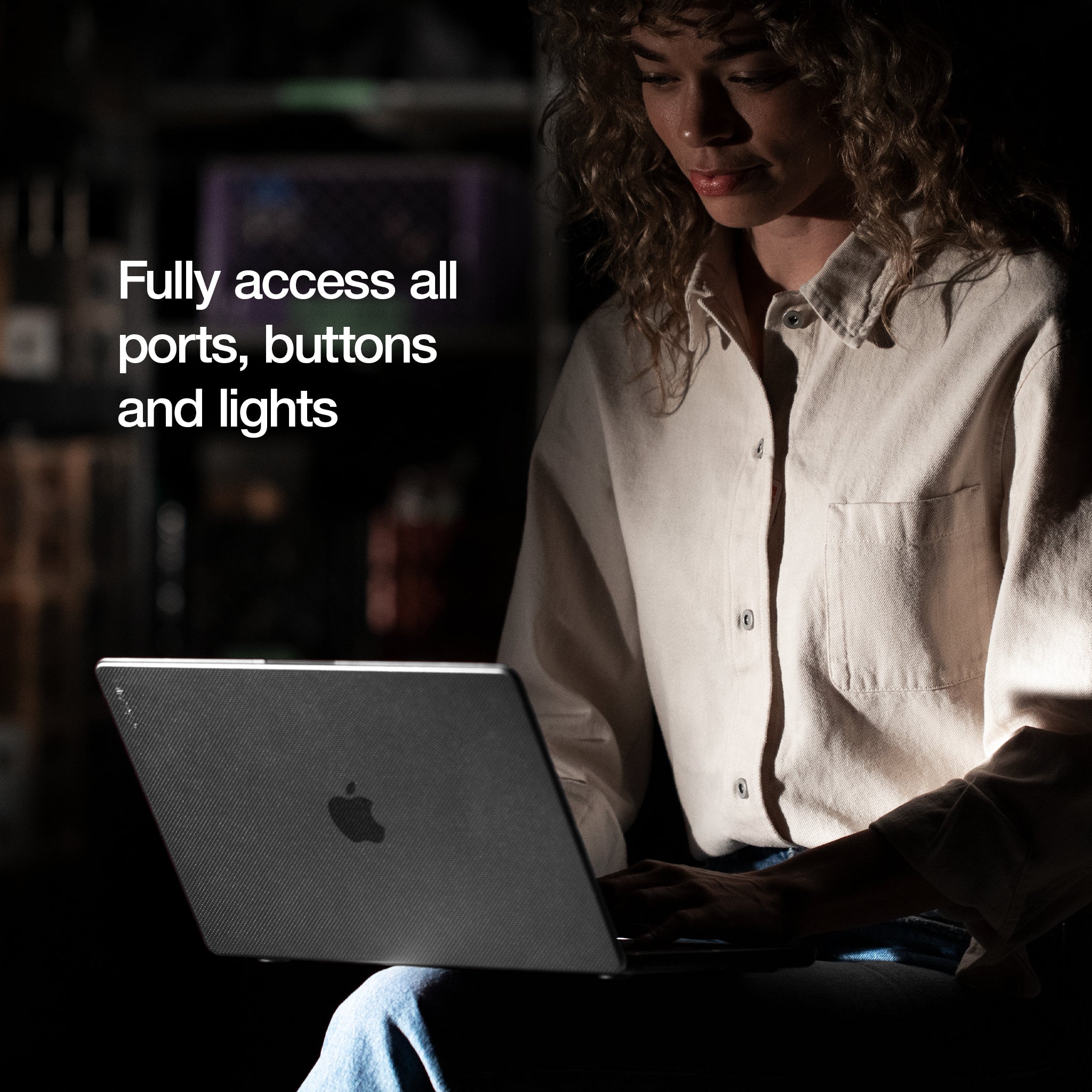 Incase Dots Hardshell Case with Makrolon® for 14-inch MacBook Pro (M1-M4, 2021-2024)