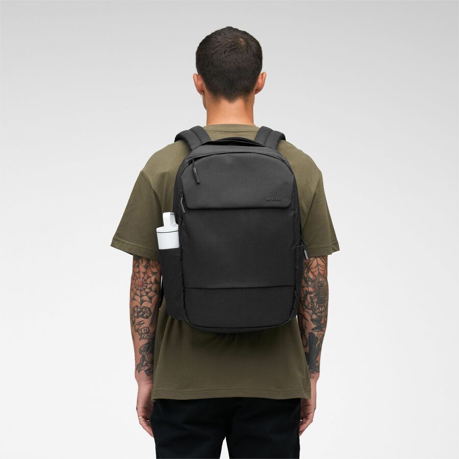 Incase INCO400801-BLK - Crosstown Backpack-BK - Soundz Store AUSTRALIA