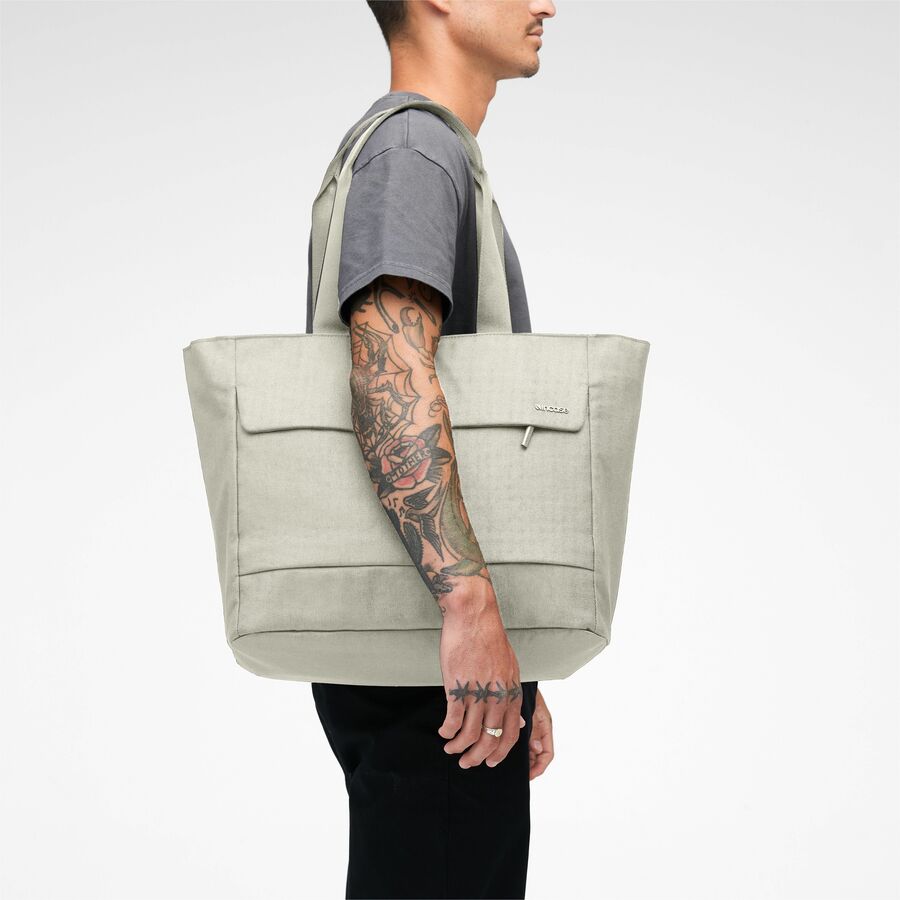 Incase INCO400802-LMST - Crosstown Tote LMST - Soundz Store AUSTRALIA