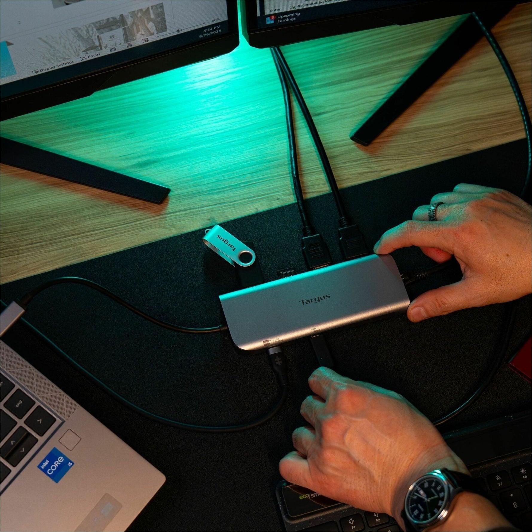 Targus USB 3.2 (Gen 2) Type C Docking Station for Notebook, Mouse, Keyboard, Flash Drive - Charging Capability - Silver - Portable - Soundz Store AUSTRALIA